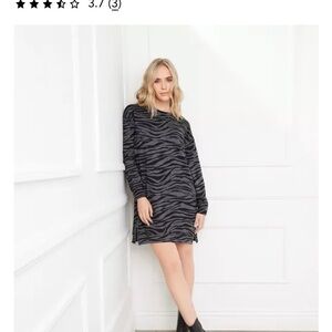 nwt VELVET BY Graham & Spencer Zebra Print Long Sleeve Dress